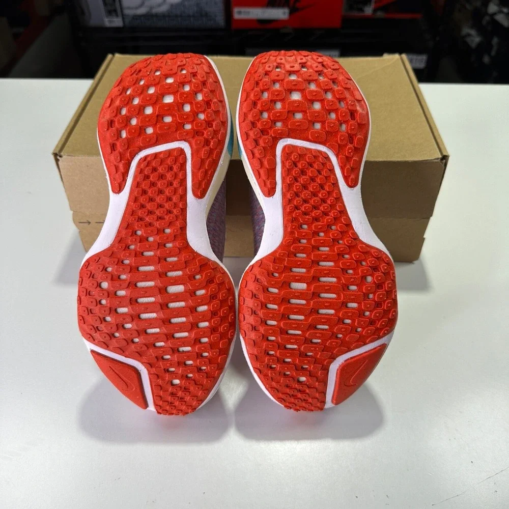 WMNS NIKE ZOOMX INVINCIBLE RUN FLYKNIT 3 PINK FOAM-CRIMSON SZ 6.5 [DR2660-600]